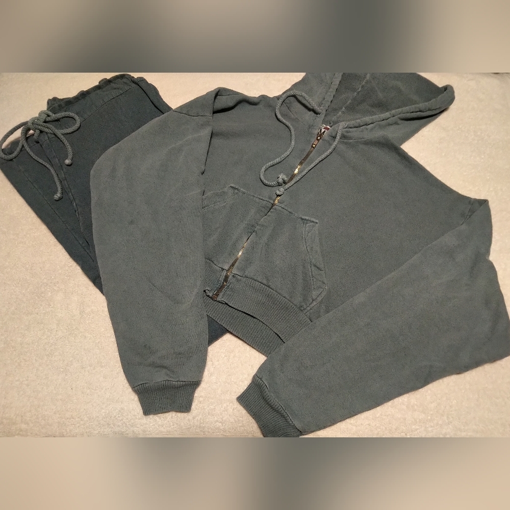 YMLA Crop Hoodie Jacket & Sweatpant Set